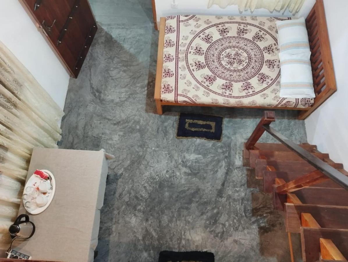 Sunil'S Homestay Sinharaja Kalawana 외부 사진